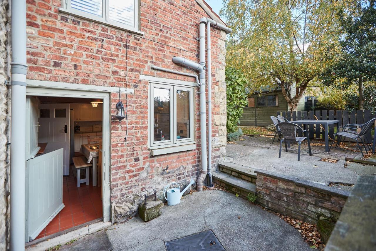 Host & Stay - Hall Garth Pickering Exterior photo